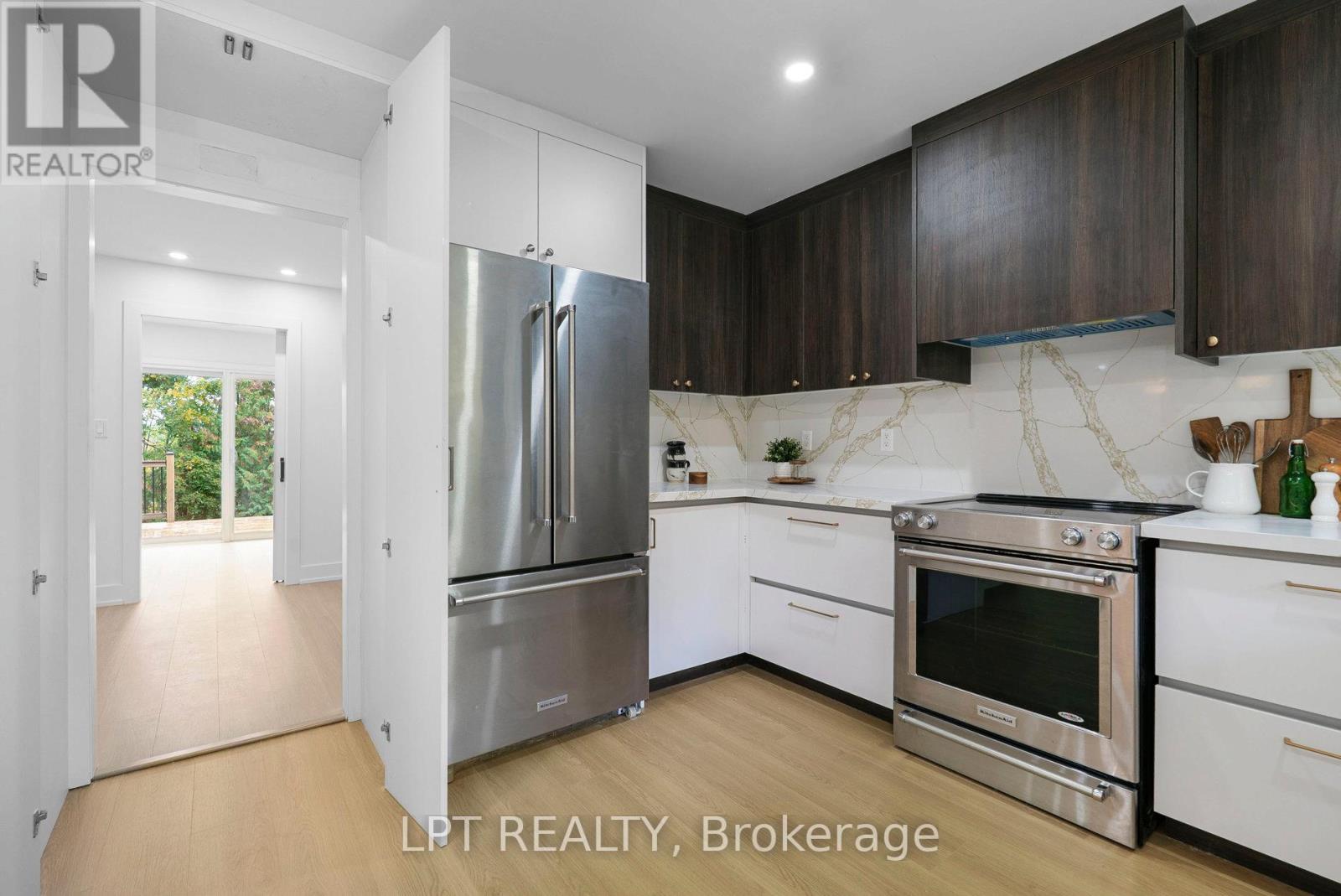 1083 Line 15 N, Oro-Medonte, Ontario  L3V 8J1 - Photo 13 - S12895384