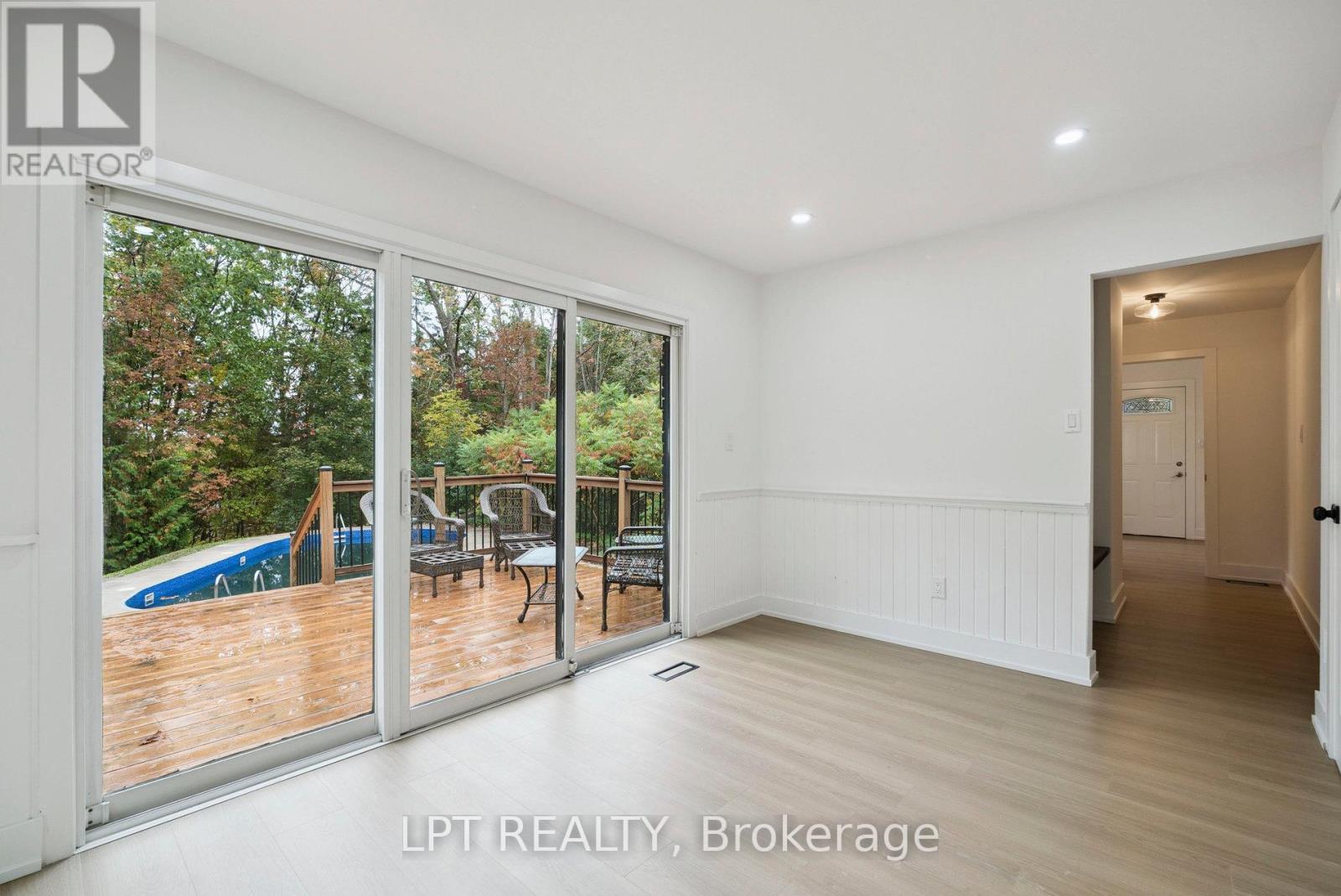 1083 Line 15 N, Oro-Medonte, Ontario  L3V 8J1 - Photo 16 - S12895384