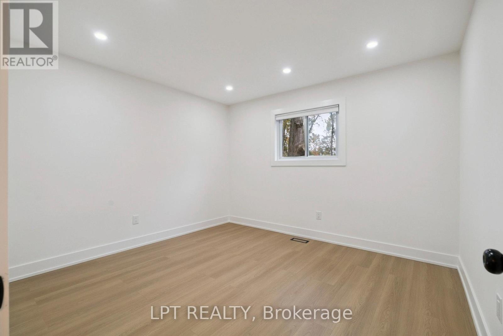 1083 Line 15 N, Oro-Medonte, Ontario  L3V 8J1 - Photo 26 - S12895384