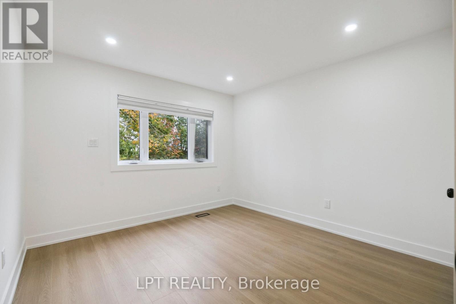 1083 Line 15 N, Oro-Medonte, Ontario  L3V 8J1 - Photo 28 - S12895384