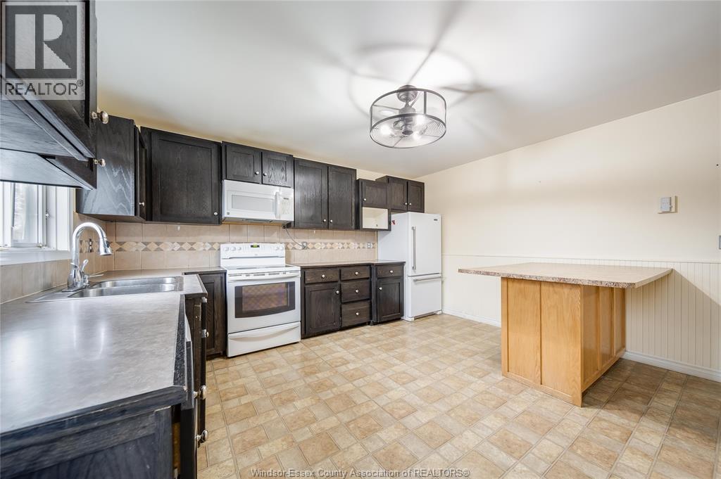 2704 Cappelletto Road, Windsor, Ontario  N8W 5M9 - Photo 10 - 26005599
