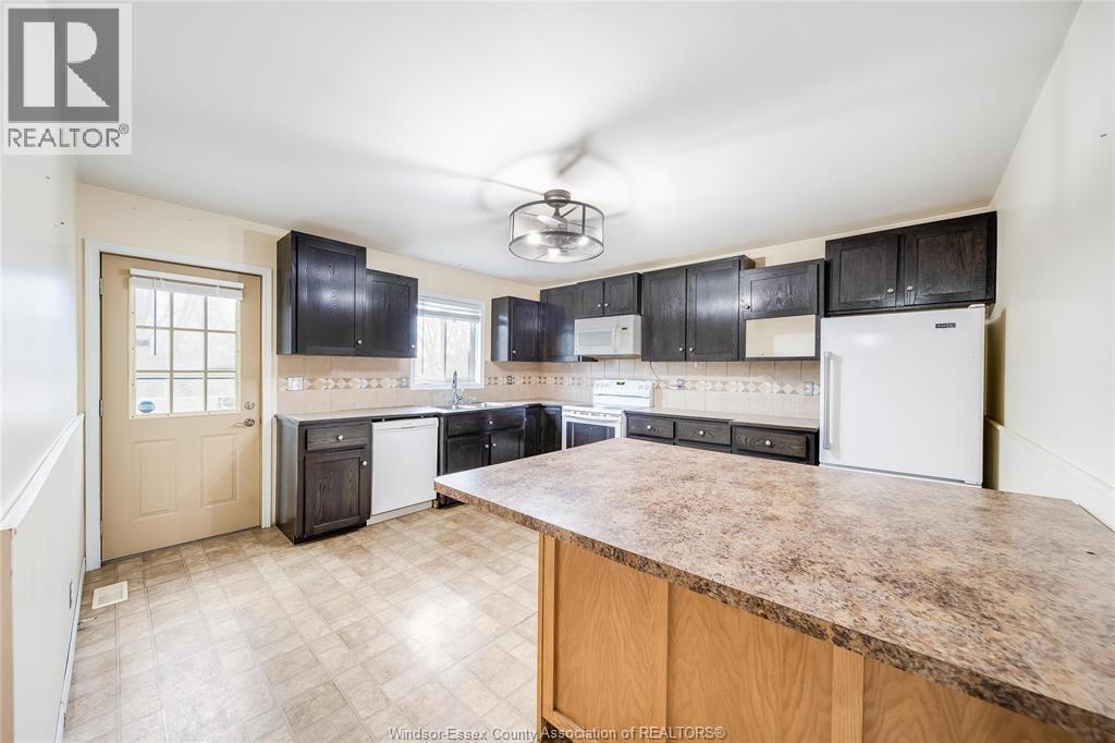 2704 Cappelletto Road, Windsor, Ontario  N8W 5M9 - Photo 11 - 26005599