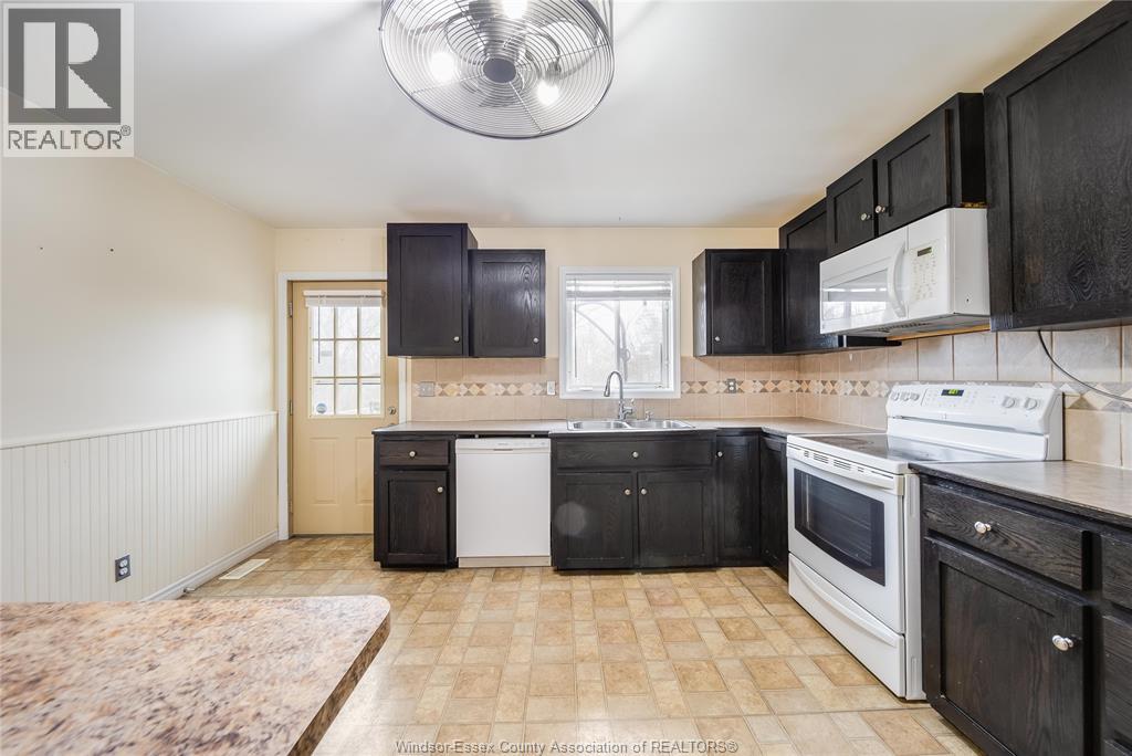 2704 Cappelletto Road, Windsor, Ontario  N8W 5M9 - Photo 14 - 26005599