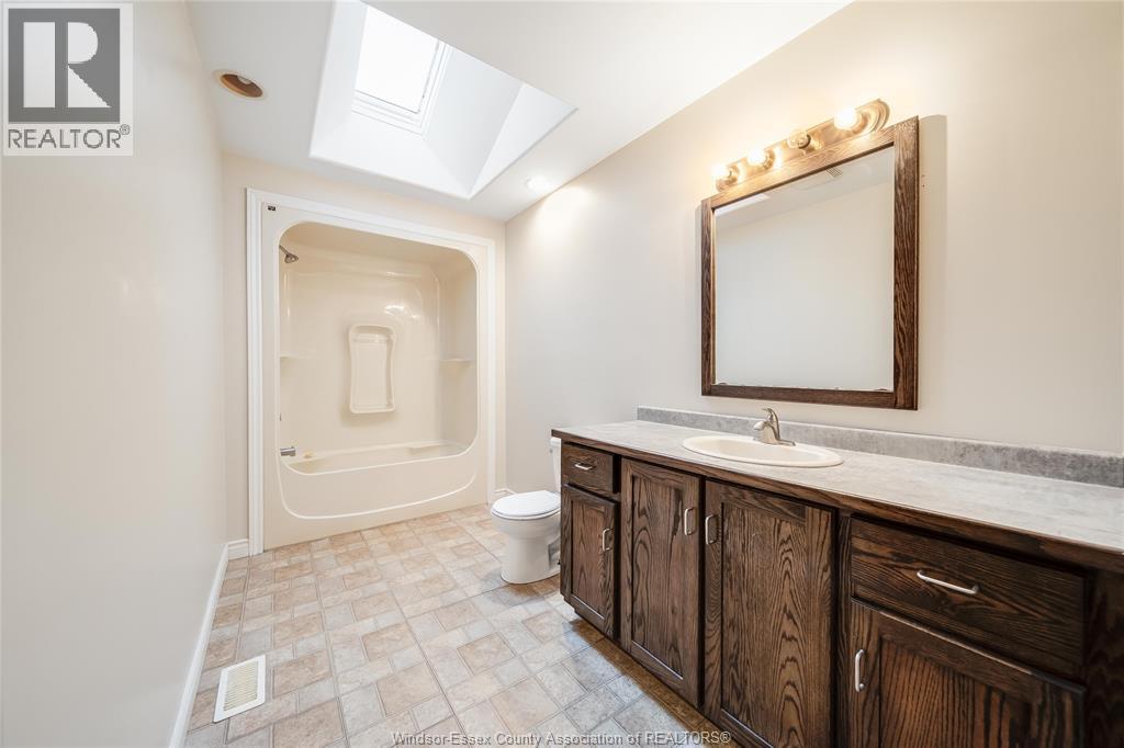 2704 Cappelletto Road, Windsor, Ontario  N8W 5M9 - Photo 20 - 26005599