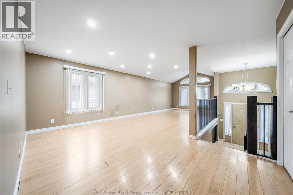 2704 Cappelletto Road, Windsor, Ontario  N8W 5M9 - Photo 3 - 26005599
