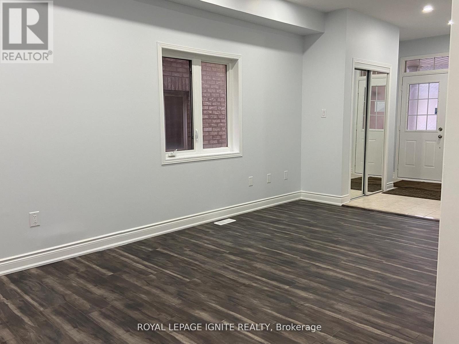 (Main & 2nd Floor) - 90 Kilrea Way, Brampton (Credit Valley), Ontario  L6X 0R3 - Photo 4 - W12895138