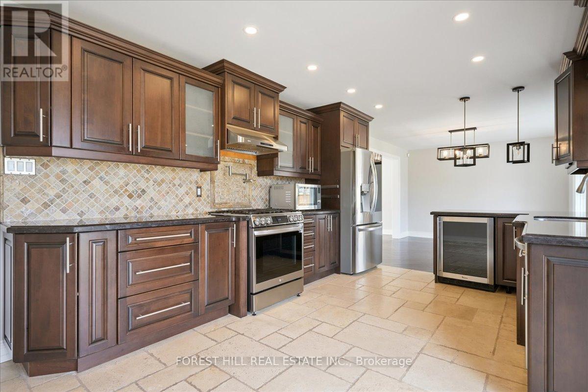 2579 Kenna Court, Mississauga, Ontario  L5K 2K4 - Photo 17 - W12895164