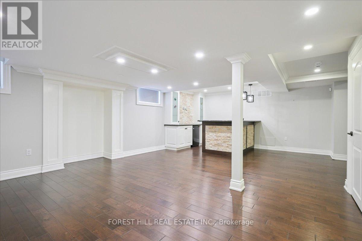 2579 Kenna Court, Mississauga, Ontario  L5K 2K4 - Photo 39 - W12895164