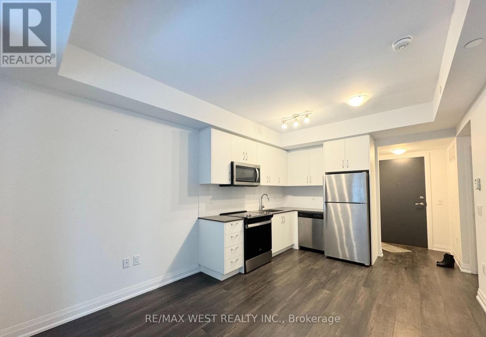 106 - 95 Attmar Drive, Brampton, Ontario  L6P 0Y6 - Photo 9 - W12895172