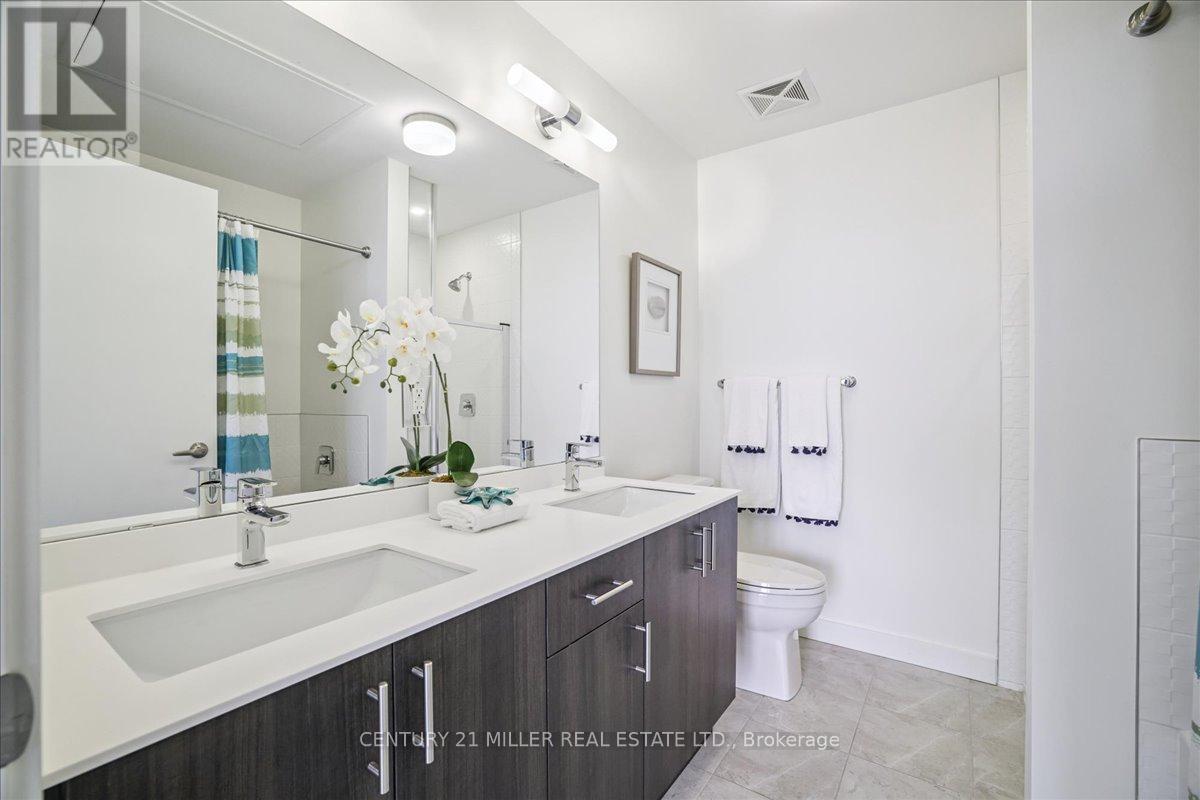 305 - 150 Sabina Drive, Oakville, Ontario  L6H 0W3 - Photo 20 - W12895240