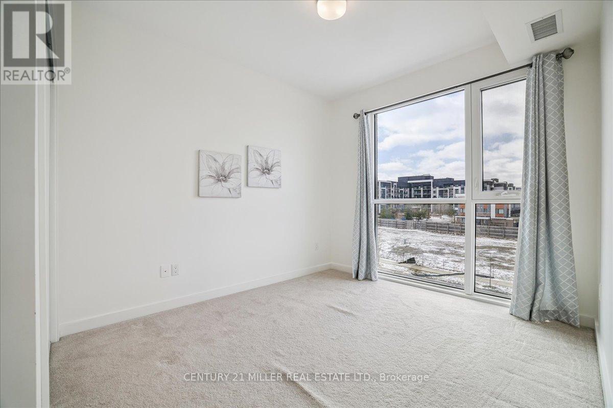 305 - 150 Sabina Drive, Oakville, Ontario  L6H 0W3 - Photo 22 - W12895240