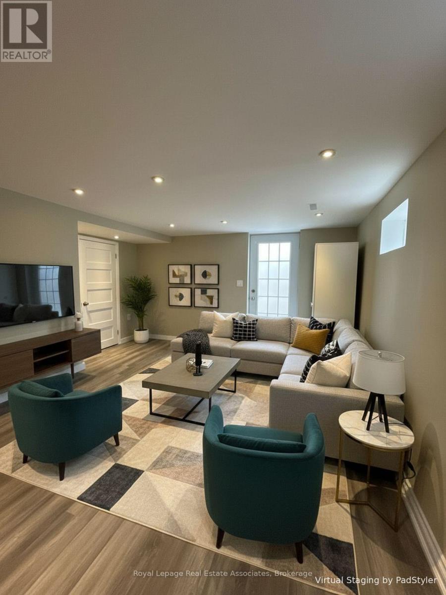 1 Esplanade Road, Brampton, Ontario  L6T 2C6 - Photo 11 - W12895278