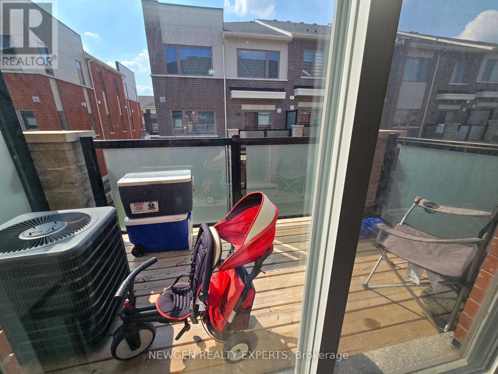 11 - 230 Lagerfeld Drive, Brampton, Ontario  L7A 5G9 - Photo 10 - W12895326