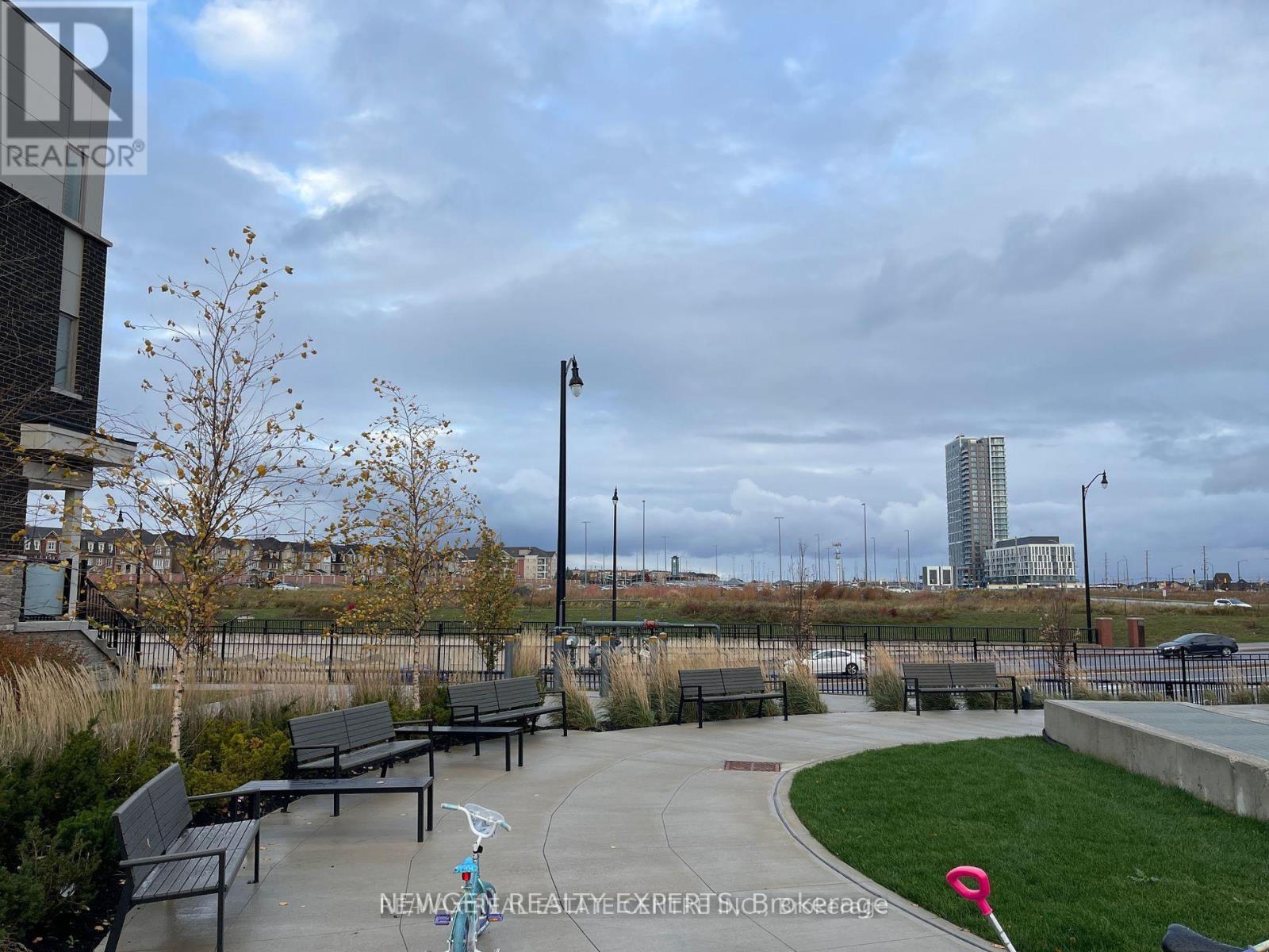 11 - 230 Lagerfeld Drive, Brampton, Ontario  L7A 5G9 - Photo 11 - W12895326