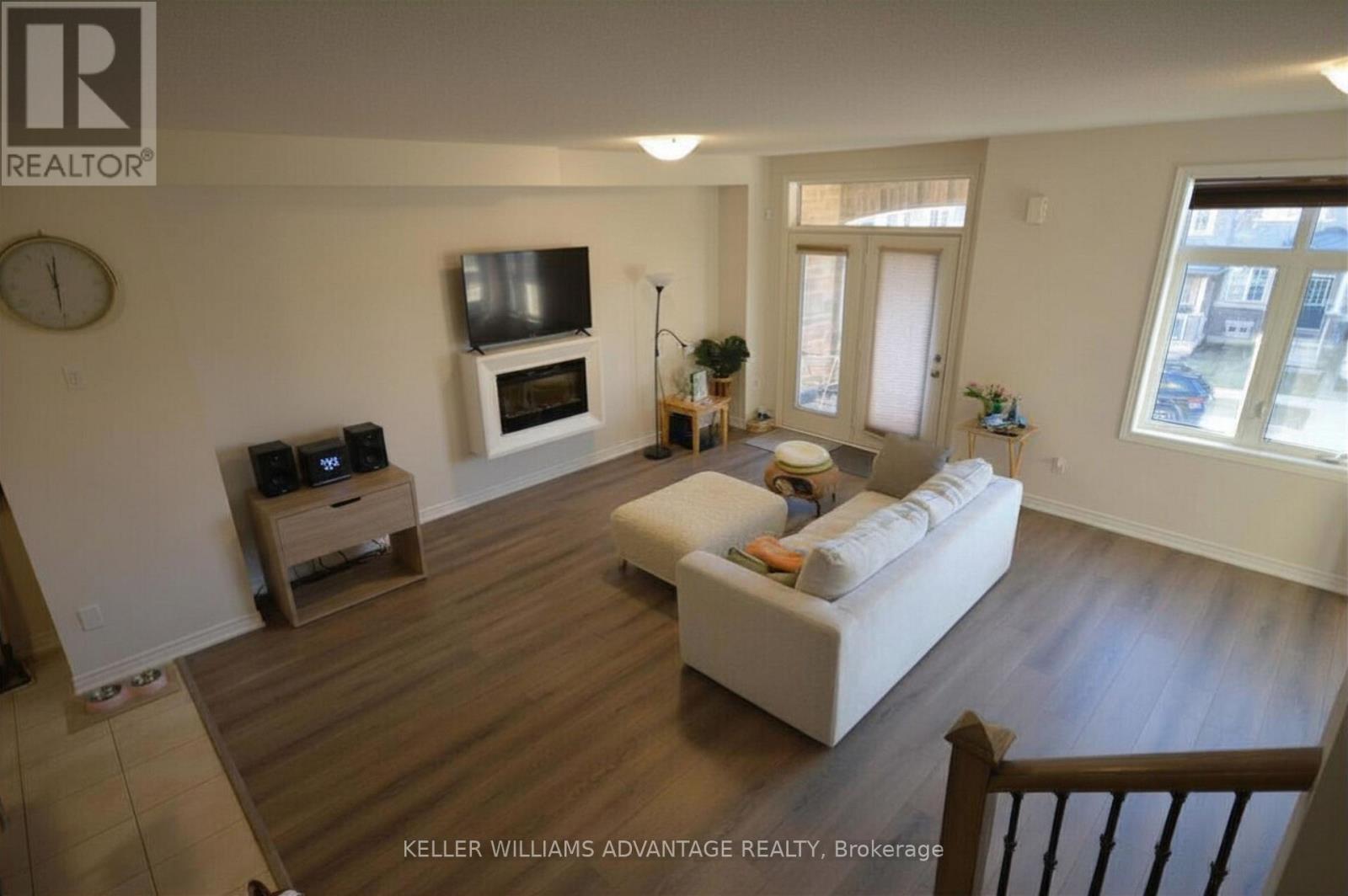 466 Silver Maple Road, Oakville, Ontario  L6H 3P5 - Photo 13 - W12895388