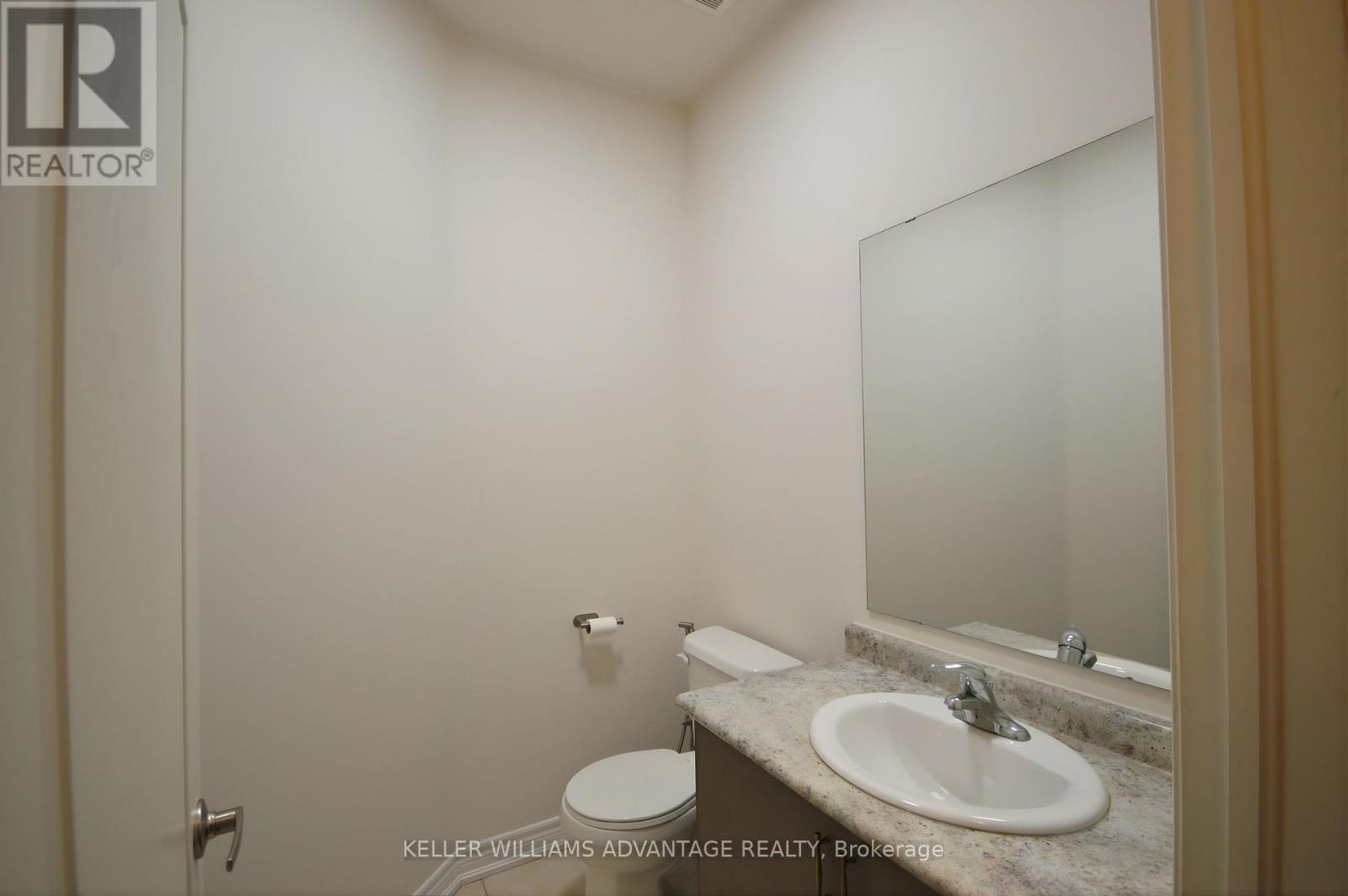 466 Silver Maple Road, Oakville, Ontario  L6H 3P5 - Photo 14 - W12895388