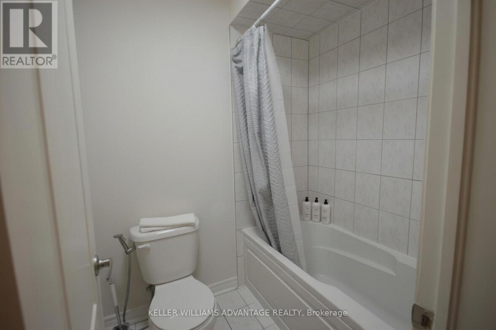 466 Silver Maple Road, Oakville, Ontario  L6H 3P5 - Photo 24 - W12895388