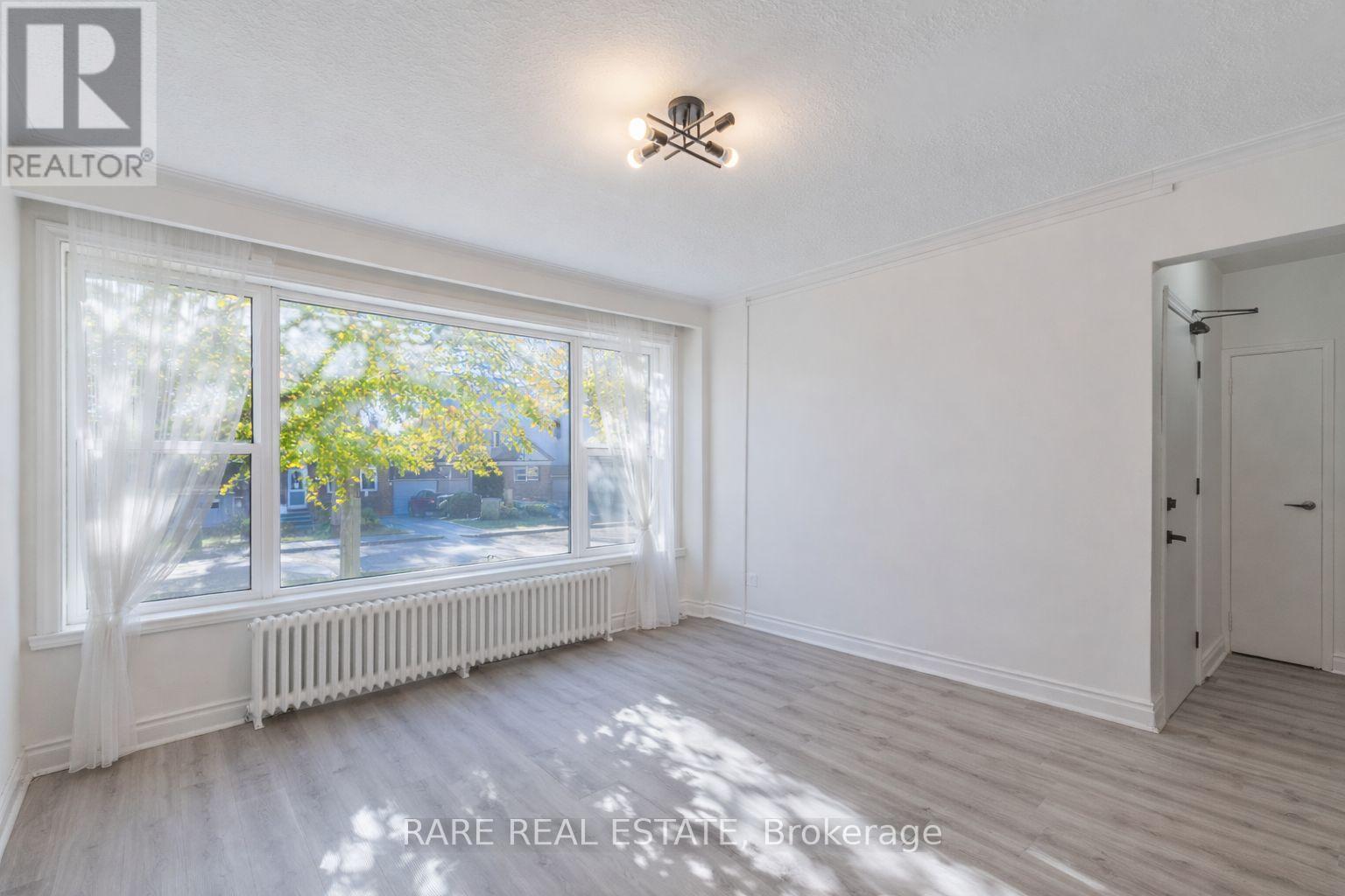 2 - 352 Hopewell Avenue, Toronto (Briar Hill-Belgravia), Ontario  M6E 2S2 - Photo 2 - W12895420