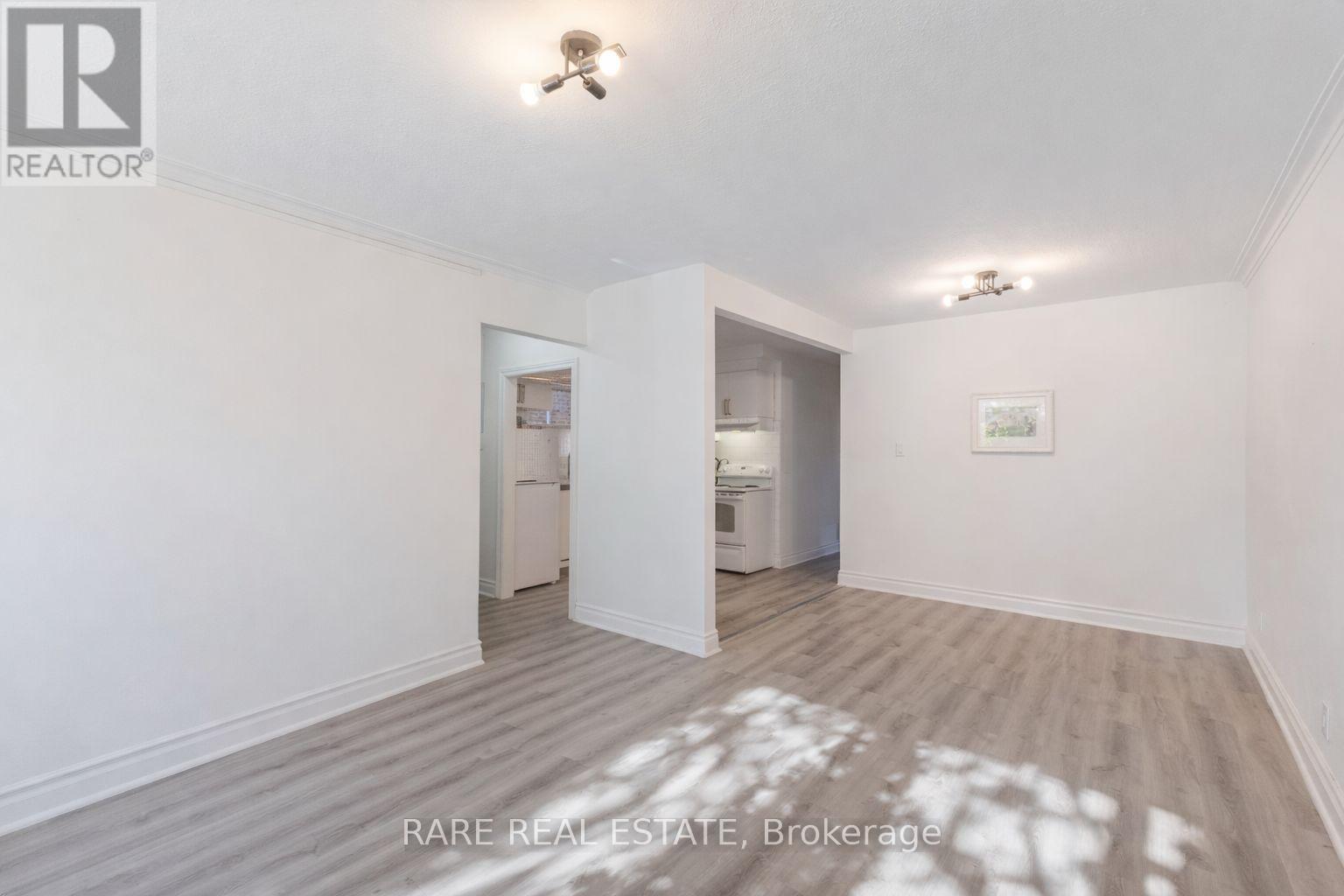 2 - 352 Hopewell Avenue, Toronto (Briar Hill-Belgravia), Ontario  M6E 2S2 - Photo 5 - W12895420