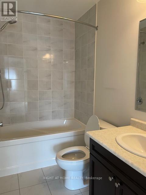 1654 Copeland Circle, Milton, Ontario  L9T 8X8 - Photo 13 - W12895430