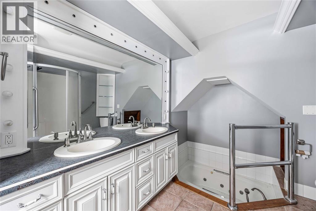 4421 Marthaville Road, Petrolia, Ontario  N0N 1R0 - Photo 18 - 26003152