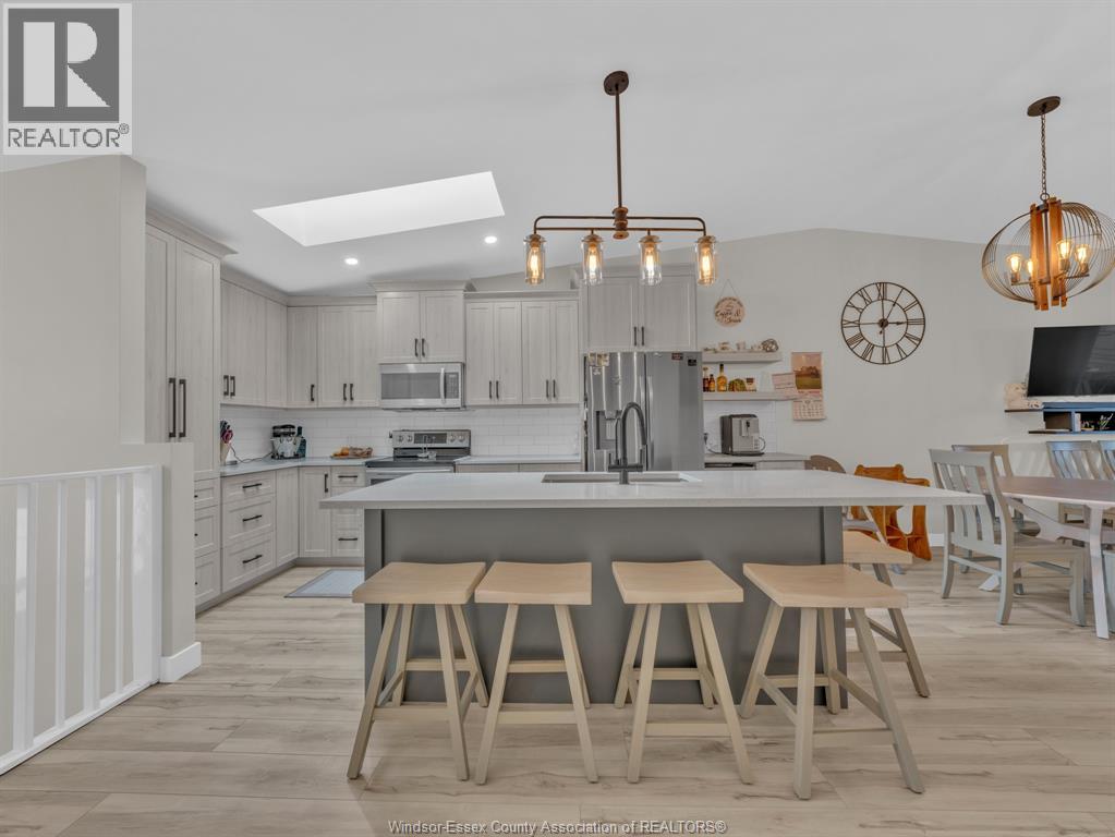 155 Christina Crescent, Leamington, Ontario  N8H 5L8 - Photo 7 - 26005542