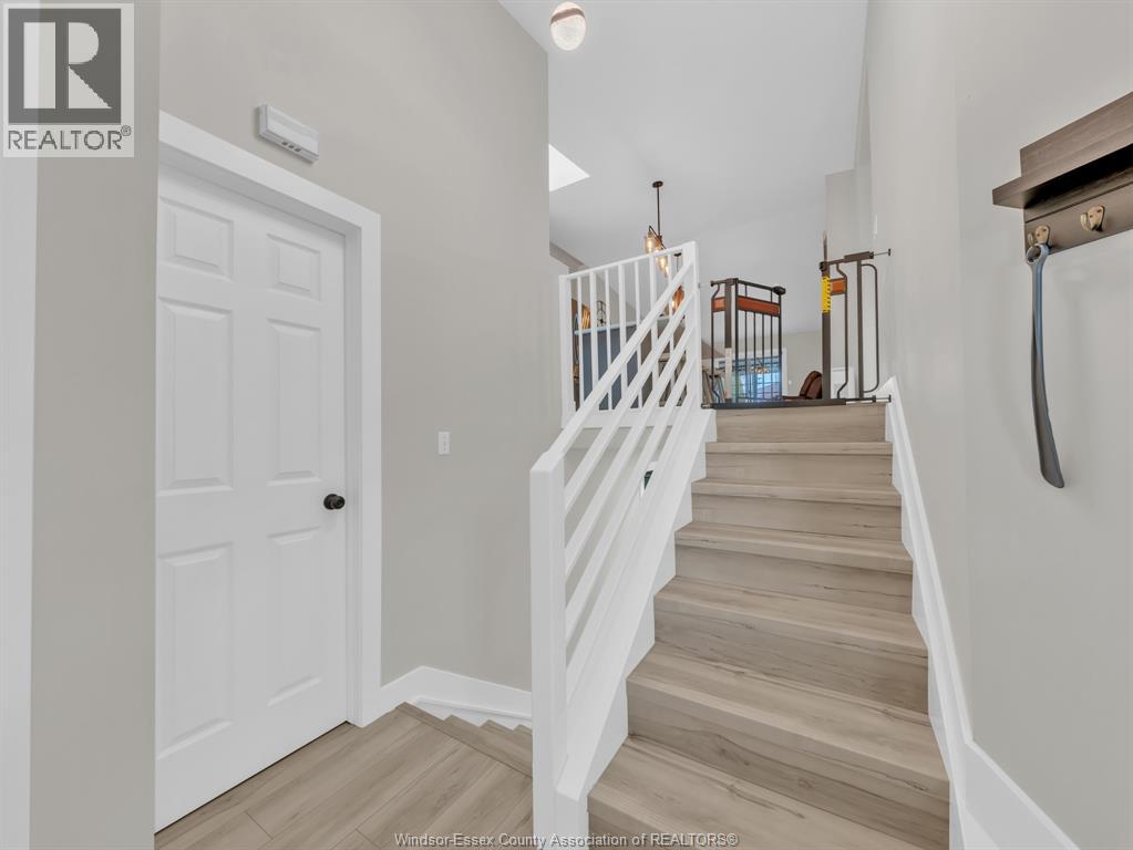 155 Christina Crescent, Leamington, Ontario  N8H 5L8 - Photo 5 - 26005542