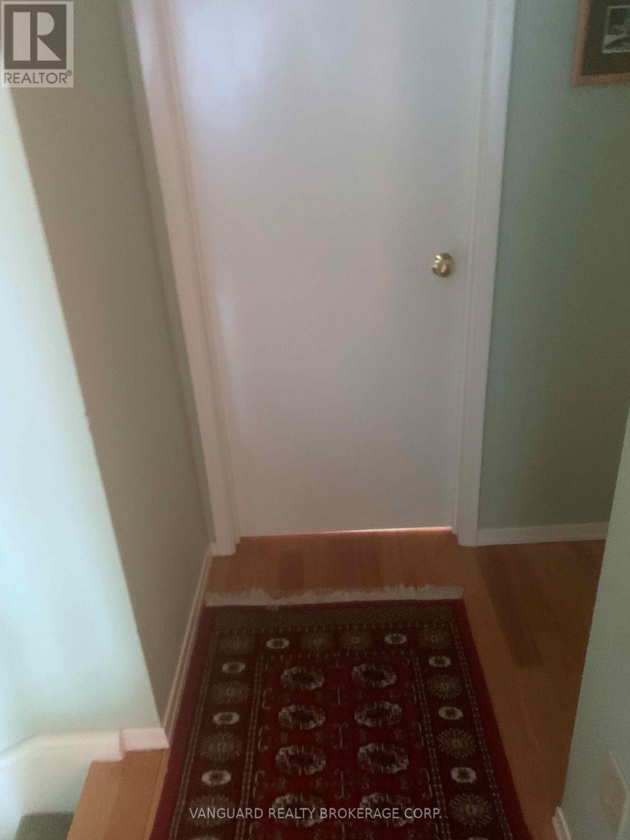 13 Bards Walkway, Toronto, Ontario  M2J 4T8 - Photo 12 - C12892210