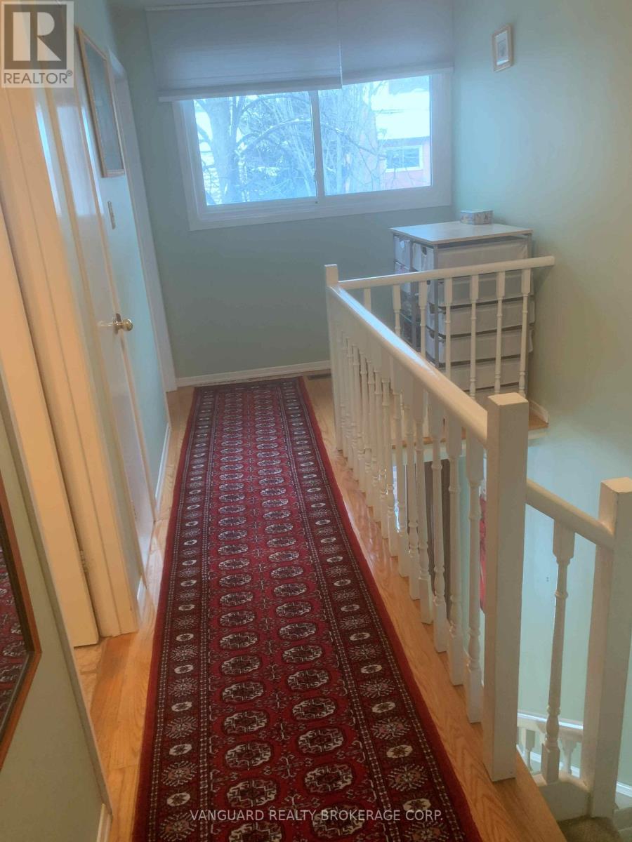 13 Bards Walkway, Toronto, Ontario  M2J 4T8 - Photo 9 - C12892210