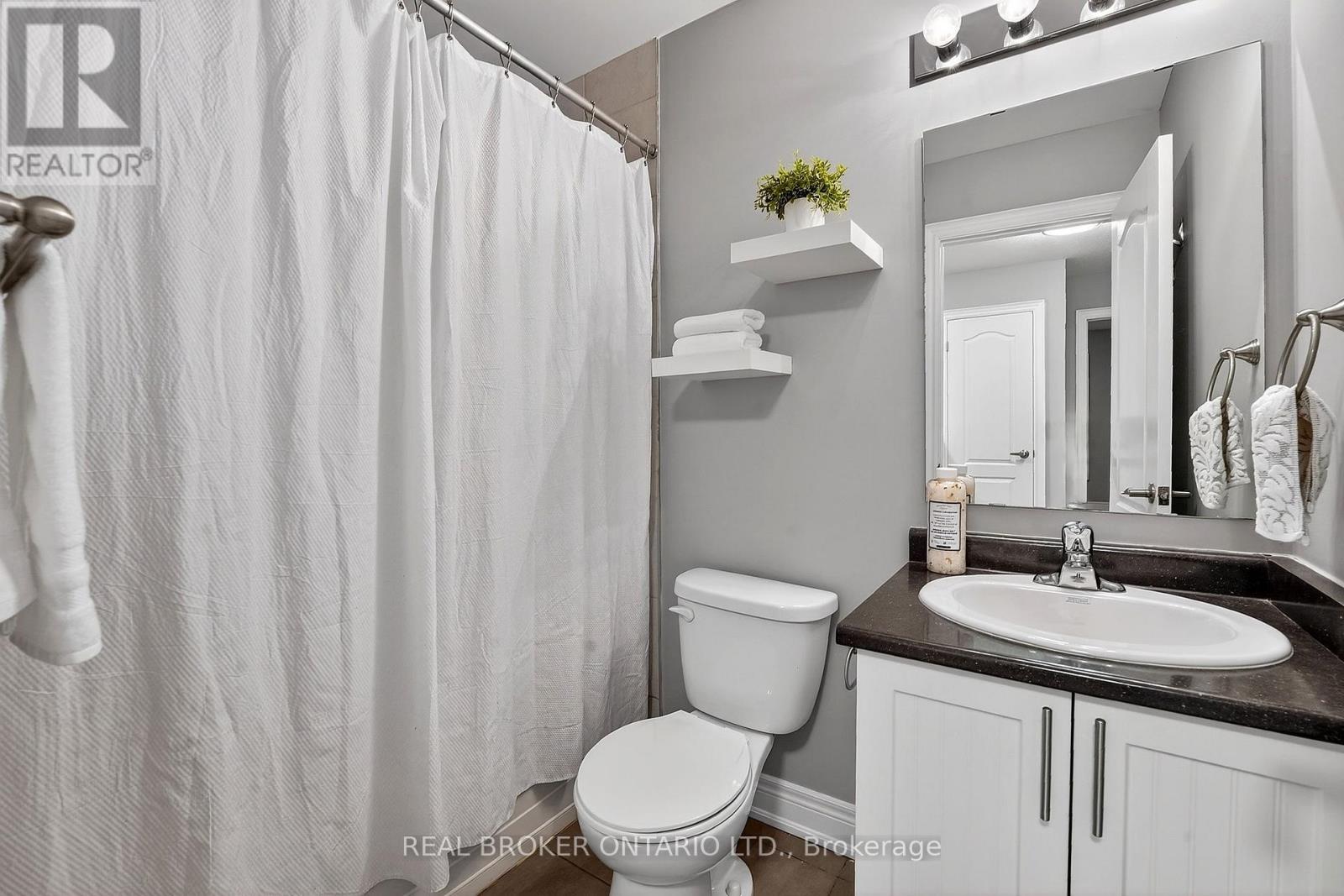 5000 Desantis Drive, Lincoln, Ontario  L3J 1W3 - Photo 29 - X12895180