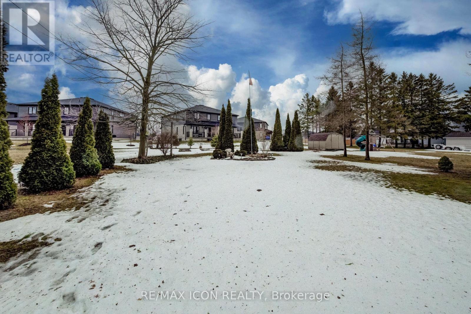 385 Birmingham Street E, Wellington North, Ontario  N0G 2L2 - Photo 37 - X12895182