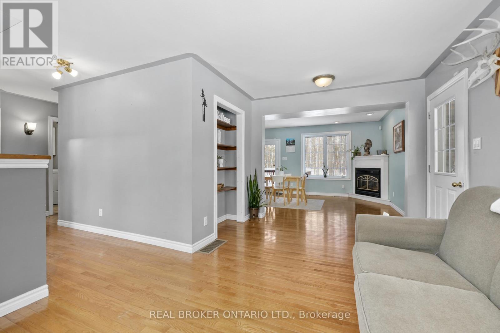 44 Centre Road, Centre Hastings, Ontario  K0K 2K0 - Photo 10 - X12895242