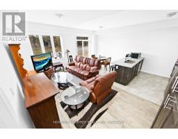 11 SPRUCESIDE DRIVE, Kawartha Lakes, Ontario