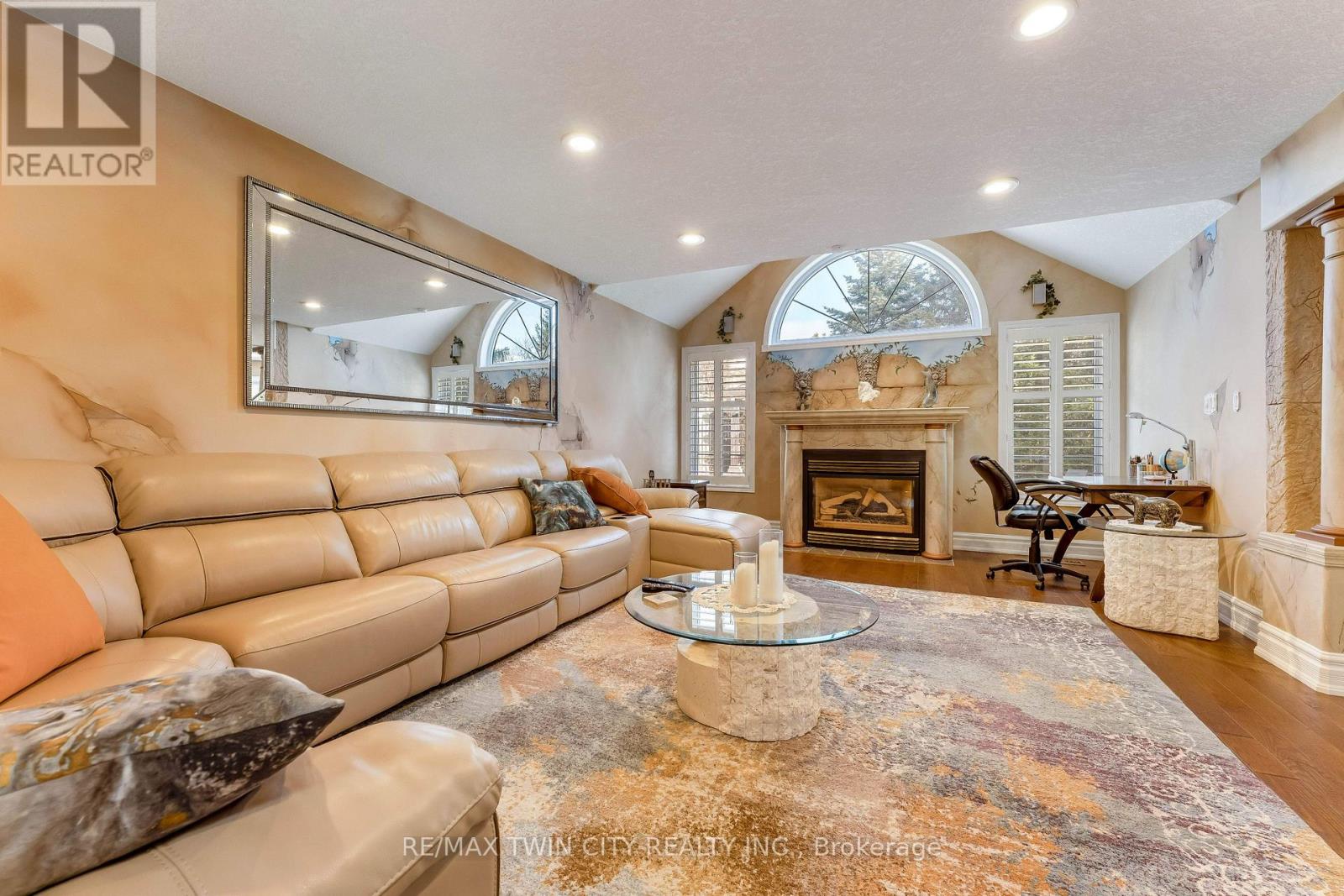 60 Chandos Drive, Kitchener, Ontario  N2A 3C2 - Photo 7 - X12895324