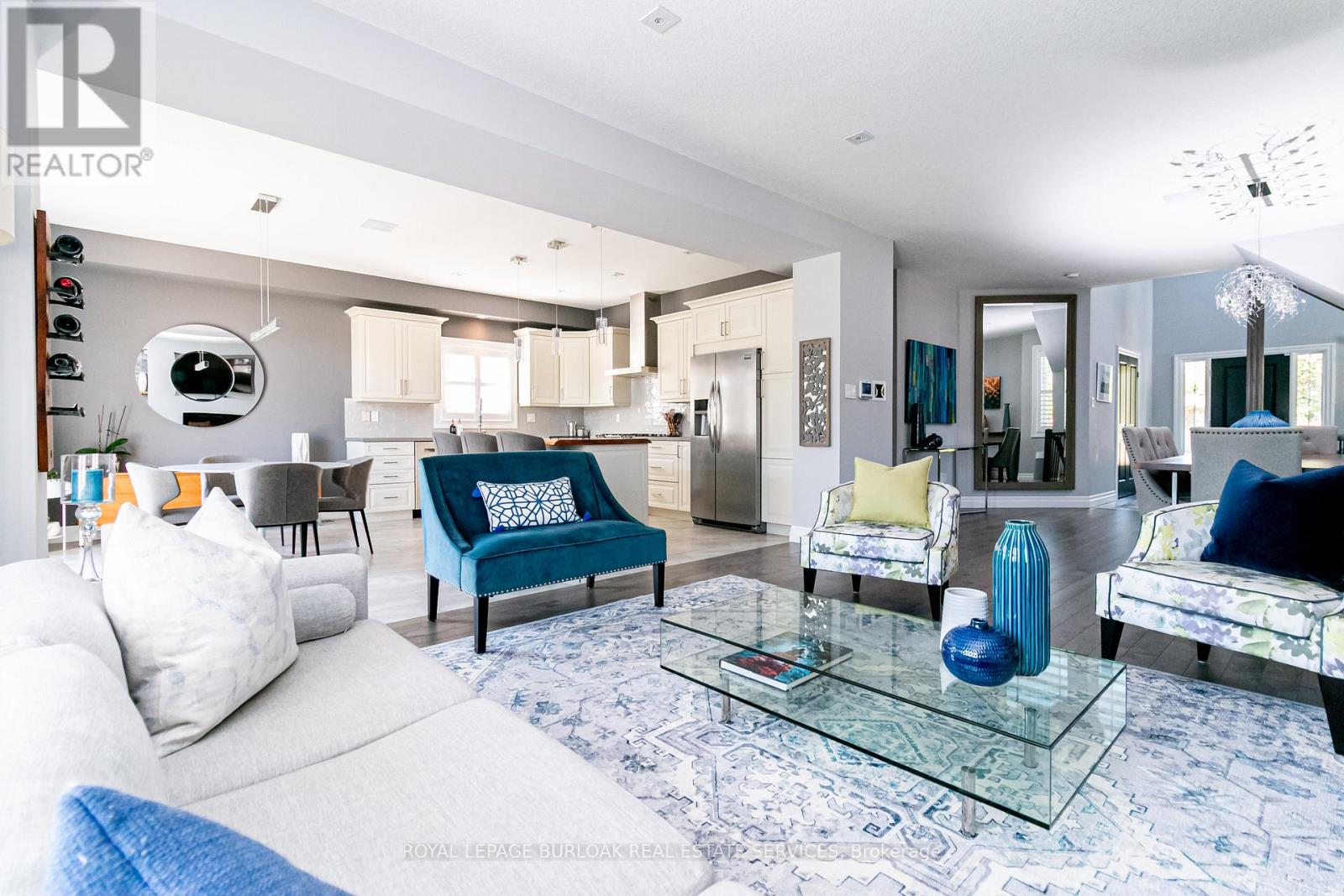 19 Purnell Drive, Hamilton, Ontario  L9C 0C6 - Photo 12 - X12895344