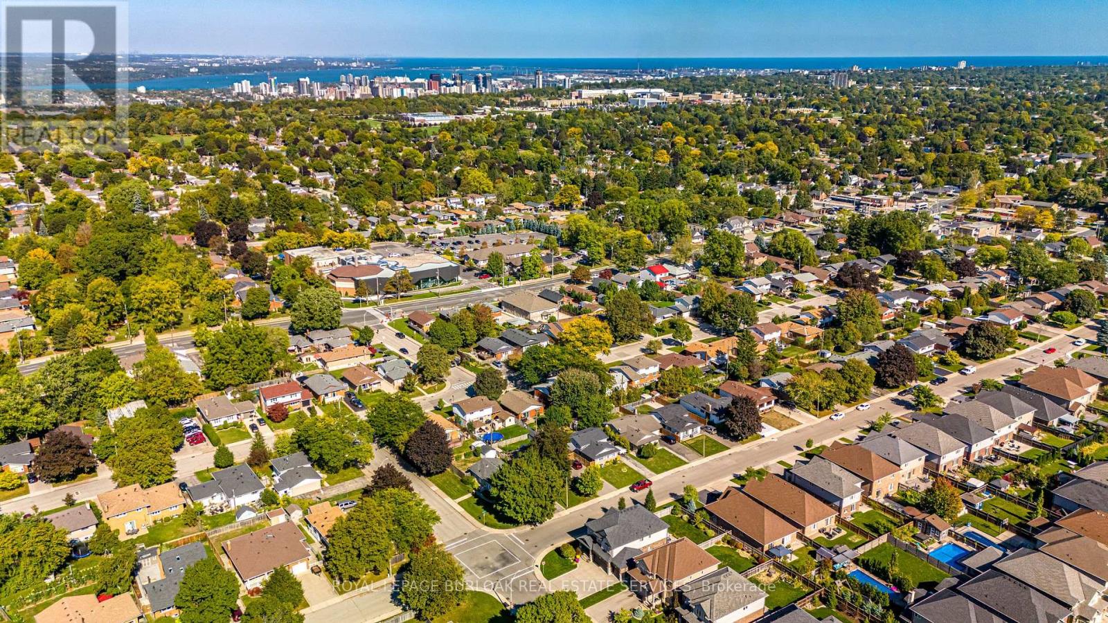 19 Purnell Drive, Hamilton, Ontario  L9C 0C6 - Photo 48 - X12895344