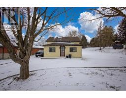 21 MAIN STREET W, Mapleton, Ontario