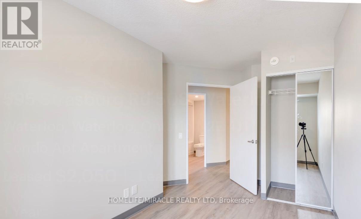 908 - 595 Strasburg Road, Kitchener, Ontario  N2E 0J7 - Photo 12 - X12895382