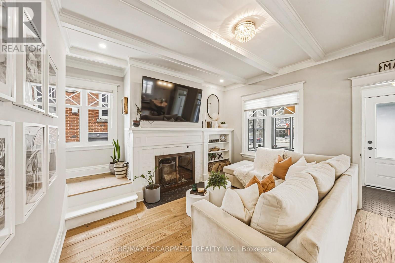 6 Nelles Boulevard, Grimsby, Ontario  L3M 3R1 - Photo 15 - X12895432