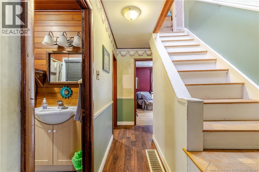 734 Athlone Street, Fredericton, New Brunswick  E3A 3A9 - Photo 10 - NB135052