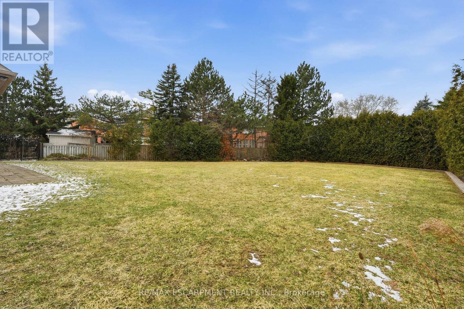 2489 Olinda Court, Mississauga, Ontario  L5C 4P5 - Photo 50 - W12877606