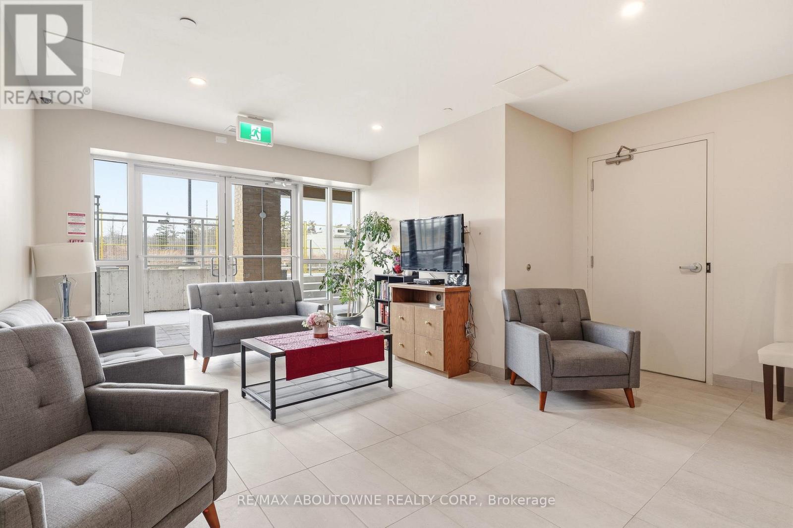 309 - 4040 Upper Middle Road, Burlington, Ontario  L7M 0H2 - Photo 28 - W12894772