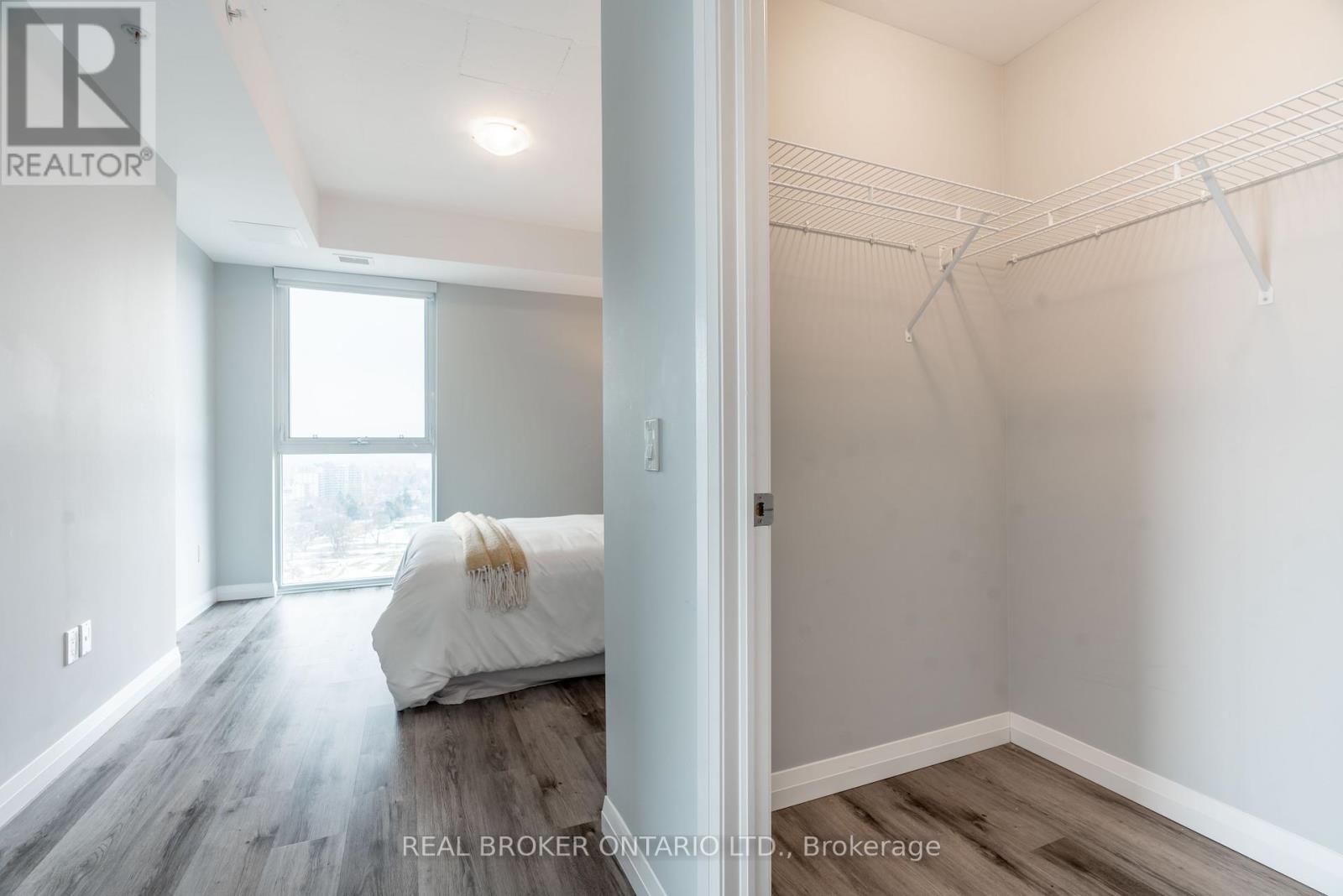 1205 - 60 Charles Street W, Kitchener, Ontario  N2G 1Y6 - Photo 10 - X12893490