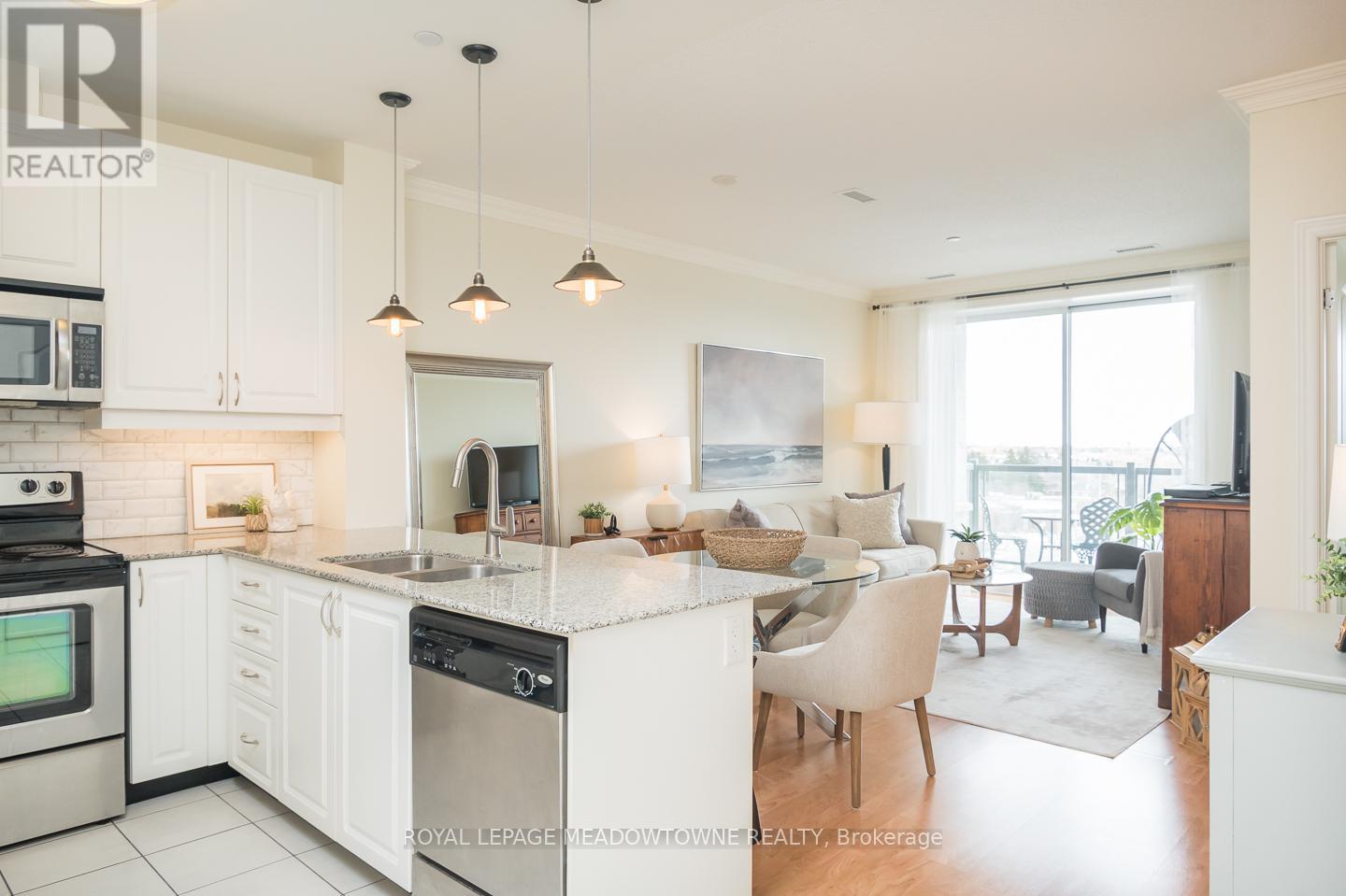 609 - 383 Main Street E, Milton, Ontario  L9T 8K8 - Photo 2 - W12895264