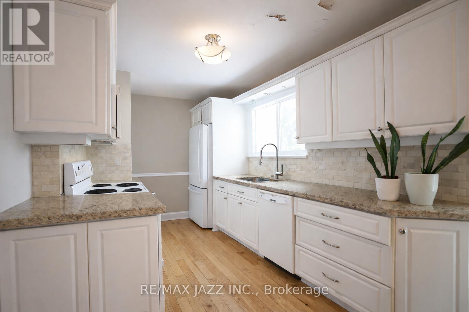 1086 Somerville Street, Oshawa (Centennial), Ontario  L1G 4K5 - Photo 15 - E12895612