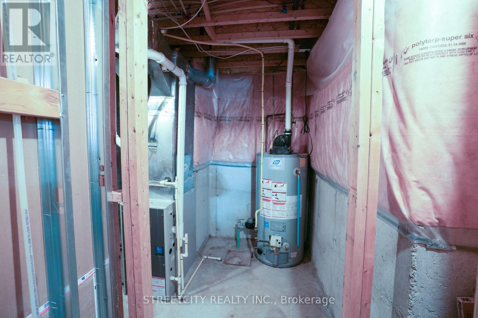 35 Juniper Crescent, Strathroy-Caradoc, Ontario  N7G 4G4 - Photo 19 - X12895446