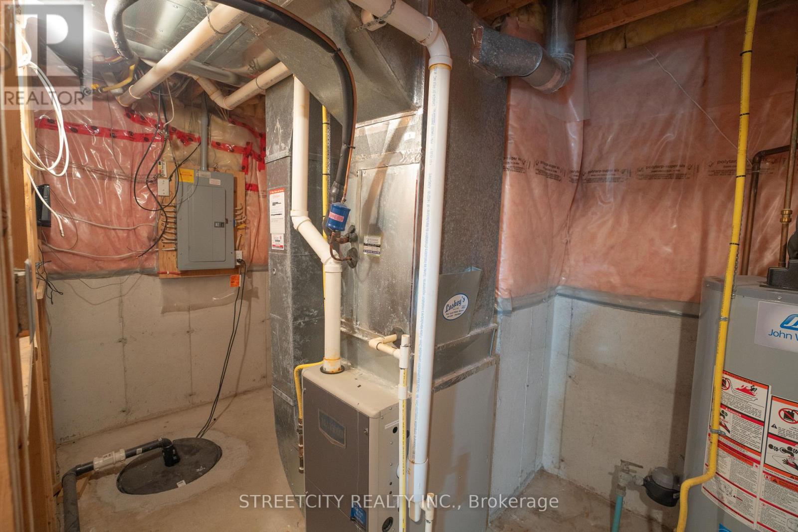 35 Juniper Crescent, Strathroy-Caradoc, Ontario  N7G 4G4 - Photo 20 - X12895446