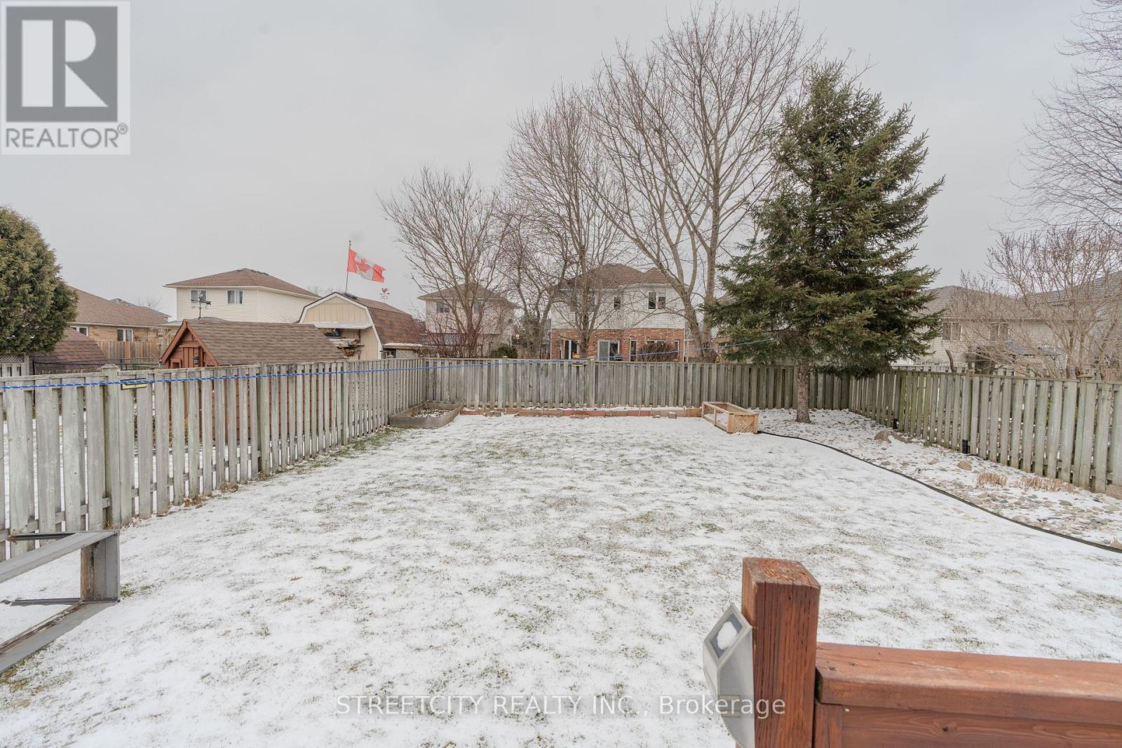 35 Juniper Crescent, Strathroy-Caradoc, Ontario  N7G 4G4 - Photo 23 - X12895446