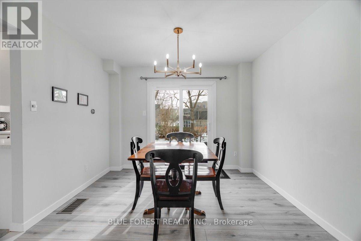 50 - 1460 Limberlost Road, London North (North I), Ontario  N6G 2C6 - Photo 14 - X12895534