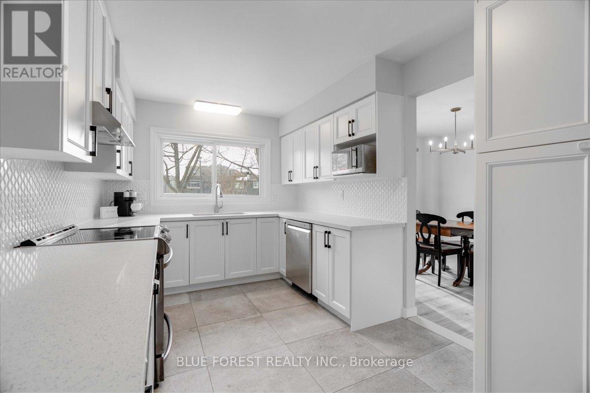 50 - 1460 Limberlost Road, London North (North I), Ontario  N6G 2C6 - Photo 16 - X12895534